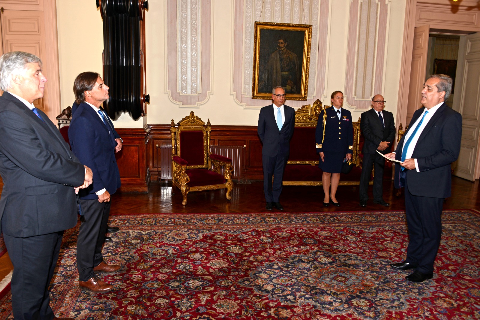 El Embajador de Colombia, Juan José Quintana Aranguren, presentó las Cartas Credenciales ante el Presidente de la República Oriental del Uruguay, Luis Lacalle Pou