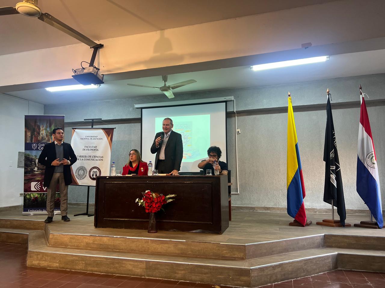 Colombia fue Invitado de Honor en la Feria Internacional del Libro FIL Asunción 2025
