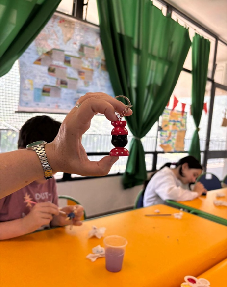 Taller sobre la elaboración de artesanías alusivas al carnaval de barranquilla