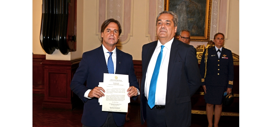 El Embajador de Colombia, Juan José Quintana Aranguren, presentó las Cartas Credenciales ante el Presidente de la República Oriental del Uruguay, Luis Lacalle Pou