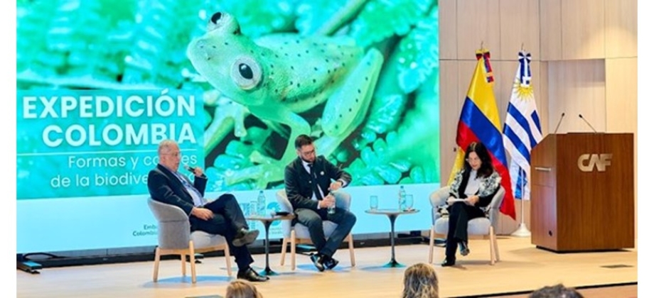 Conversatorio e inauguración de la exposición fotográfica “Expedición Colombia. Formas y colores de la biodiversidad”
