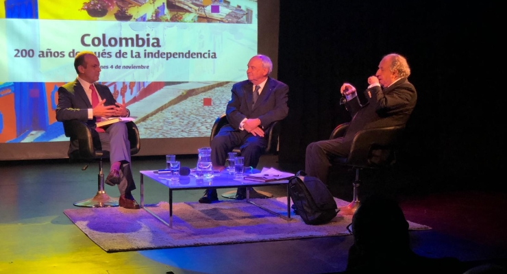 Los profesores colombianos, Fernando Cepeda y Andrés Molano, visitaron Uruguay en el marco de la gira académica del Bicentenario de la Independencia