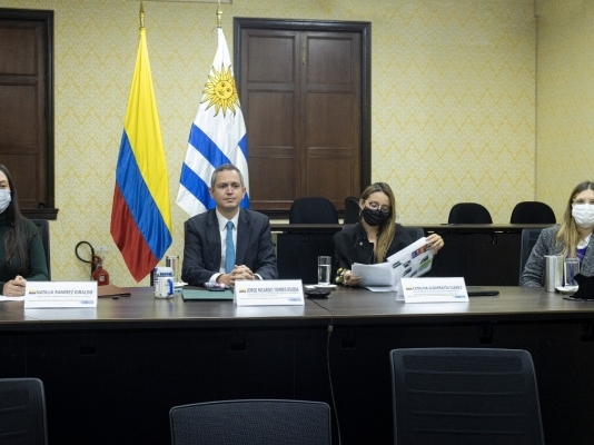 Colombia y Uruguay fortalecen lazos de amistad con el nuevo programa de cooperación bilateral